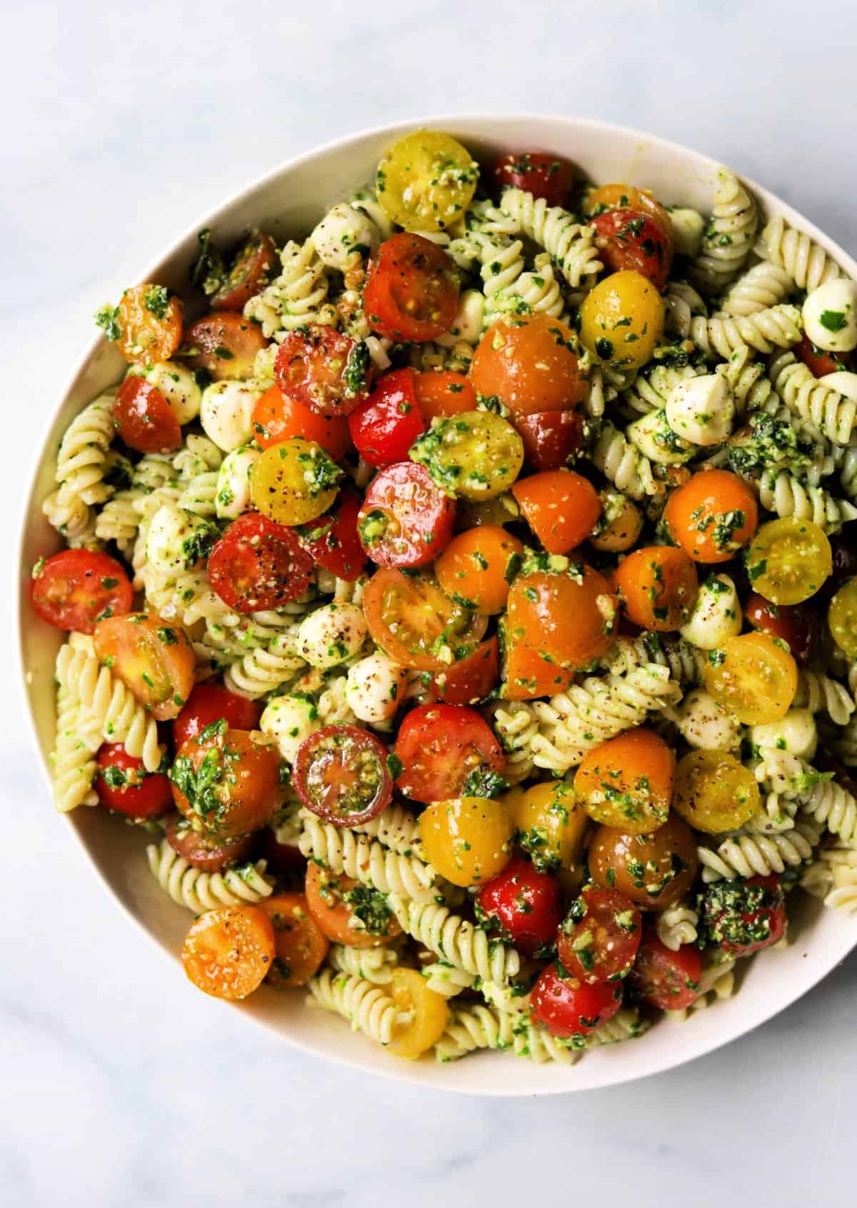 Pesto Caprese Pasta Salad